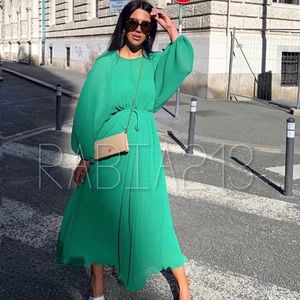 ZARA GREEN PLEATED DRESS